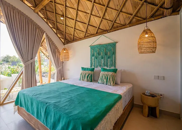 Melao - Stylish 3br Eco-villa In