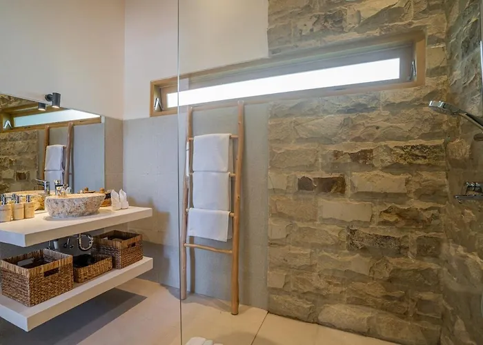 Melao - Stylish 3br Eco-villa In Villa