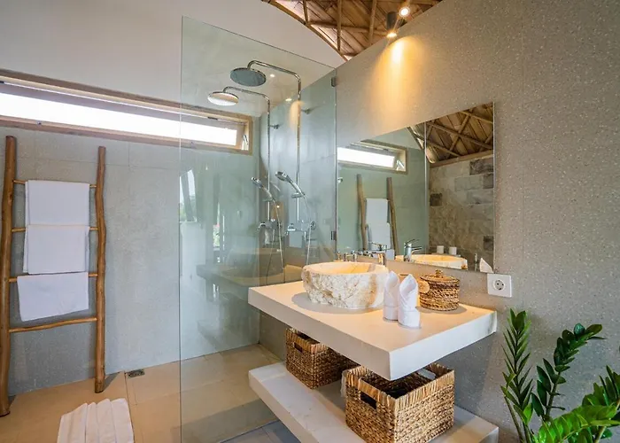 Melao - Stylish 3br Eco-villa In Villa *